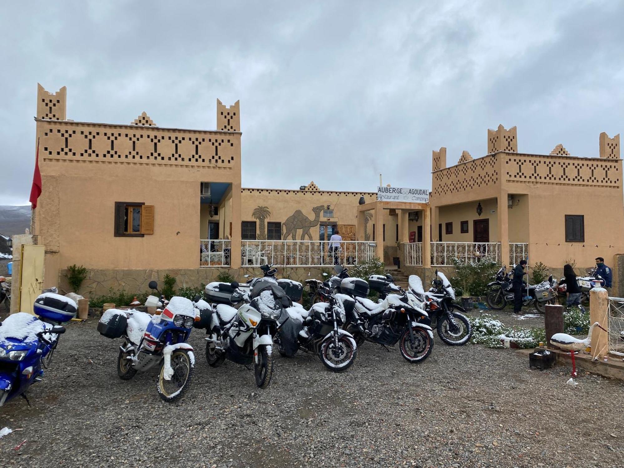 Auberge Agoudal Bagian luar foto